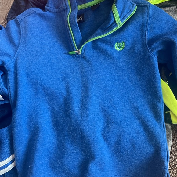 Lot of 4 Hoodies/sera shirt..Great condition!Brands include Adidas,Russel,chaps, - Picture 5 of 5